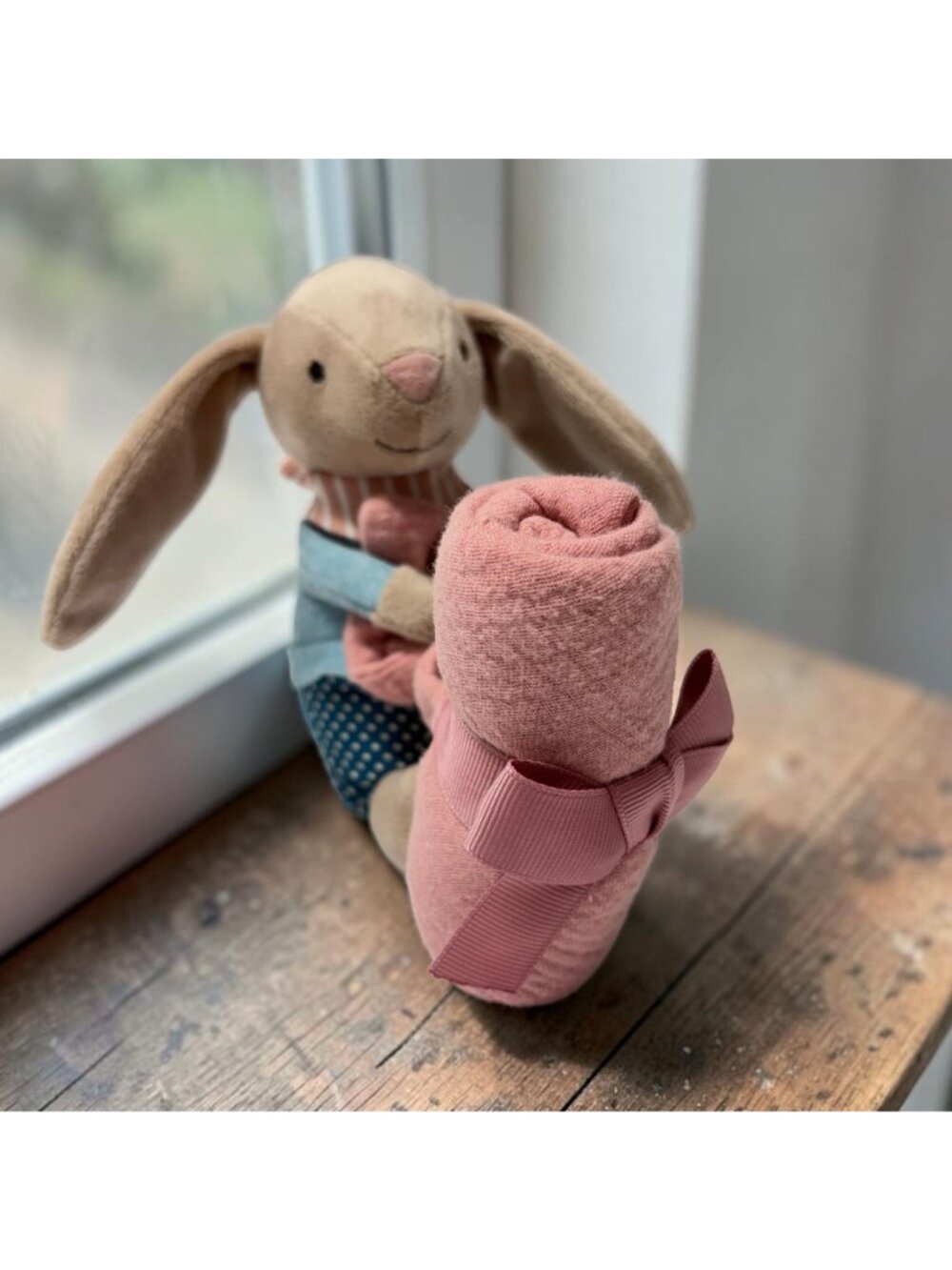 Jellycat Little Rambler Bunny Soother Lovey Blanket Plush Toy NWOT Baby Precious - Picture 6 of 8